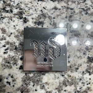 Urban Decay Afterglow Highlighter in Sin